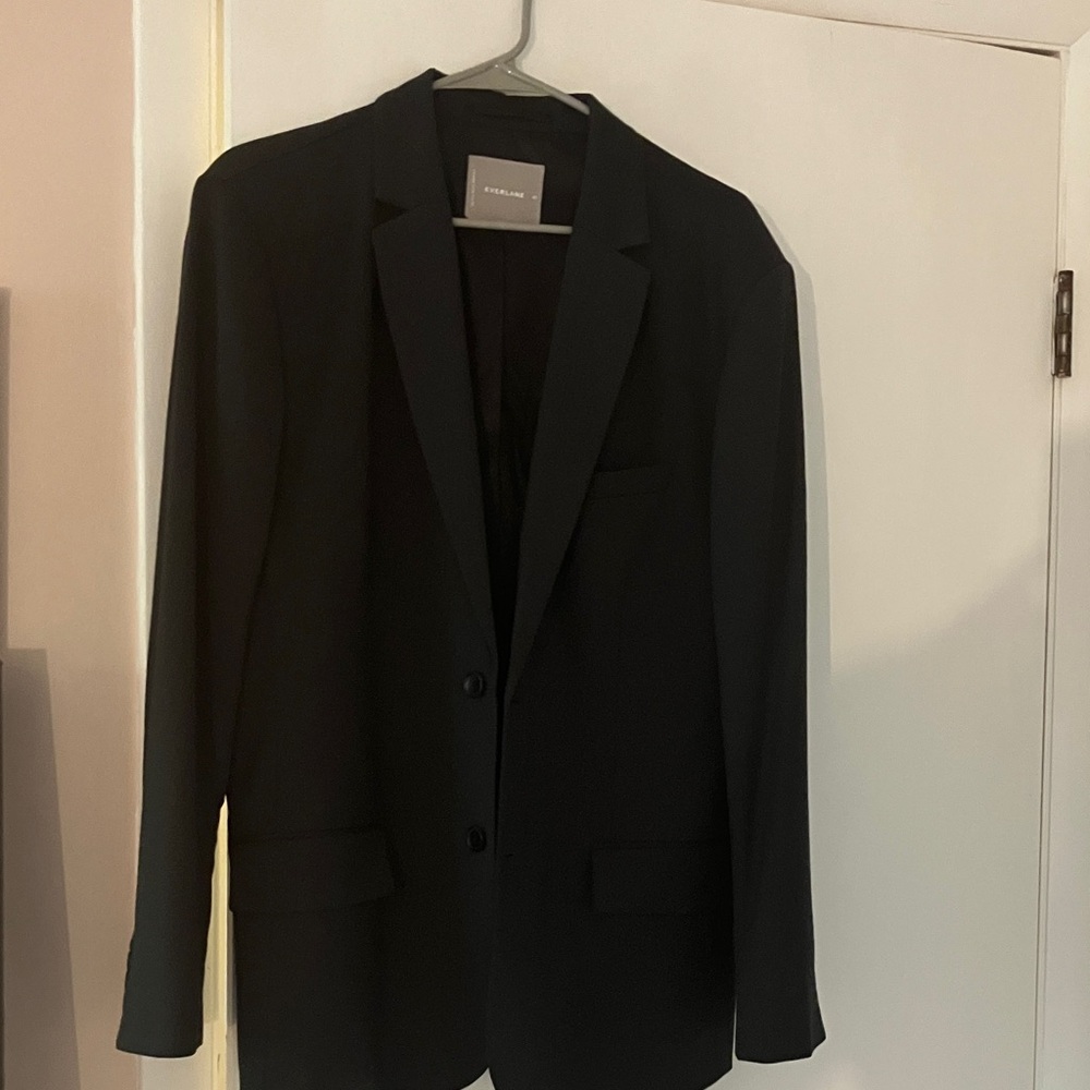 Everlane Men’s Charcoal Blazer